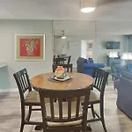 Edgewater Villa 512