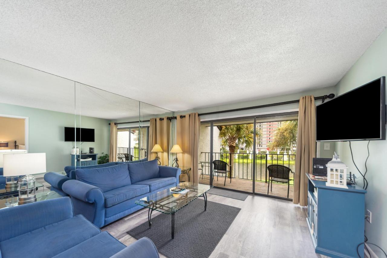 Edgewater 512 *